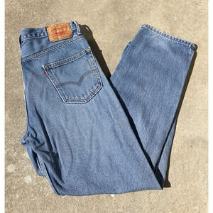 Men's Levi 550 35X30 Light Blue Jeans Pre-owned 100% Cotton